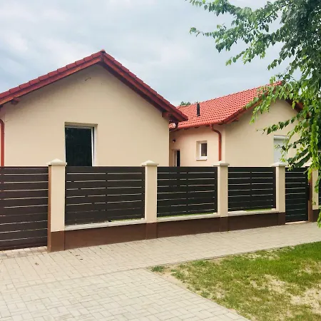 Szent Istvan Apartman Zamárdi